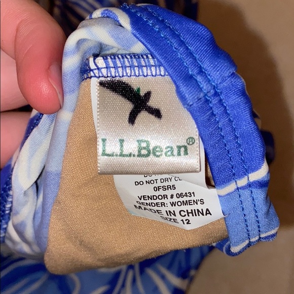 5/$25😊 llbean swim bottoms - Picture 2 of 2